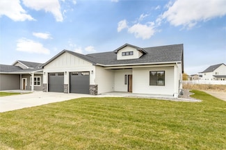 2641 Palmer Ln, Billings, MT 59105