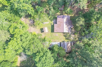 9847 N Lake View, Montgomery, TX 77316