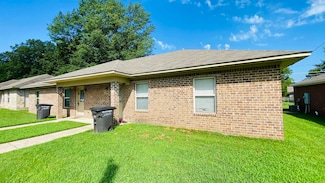 1032 Gina Circle Unit A-B, Jacksonville, AR 72076