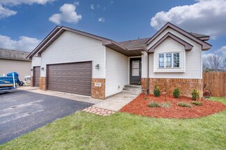 7425 386th St, North Branch, MN 55056
