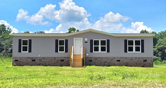 493 Eagle Mills Rd, Hamptonville, NC 27020