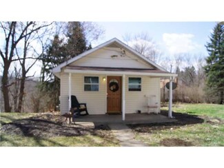 630 Tevebaugh Hollow Rd, Freedom, PA 15042