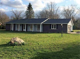 9824 Muldoon Rd, Fort Wayne, IN 46819