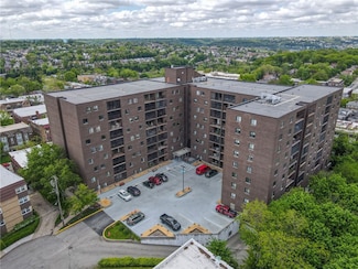 5600 Munhall Rd Unit 517, Pittsburgh, PA 15217