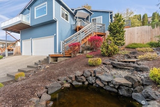 11 Curtis Ln, Longview, WA 98632