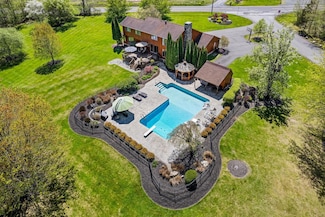 2 Boyce Rd, Pine Bush, NY 12566