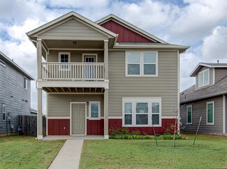 405 Charter Oak Dr, Hutto, TX 78634