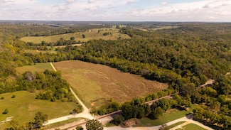 000 Weatherstone Rd, Mammoth Spring, AR 72554