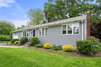 45 Landon Rd, Warwick, RI 02888