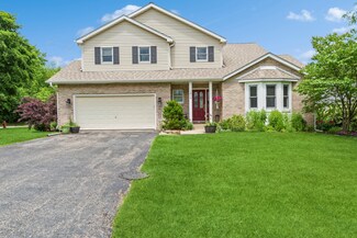 1816 E Vista Terrace, Lindenhurst, IL 60046
