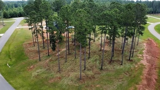 11 Bluewater Blvd, Eatonton, GA 31024