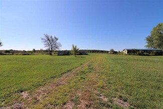 6840 W 400 S Unit Portland, Portland, IN 47371