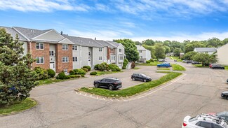 59 Carriage Dr, Milford, CT 06460
