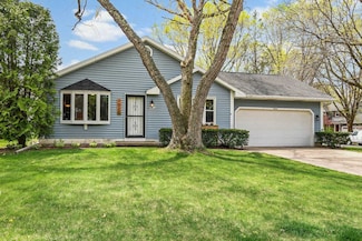 7021 Carnwood Rd, Madison, WI 53719
