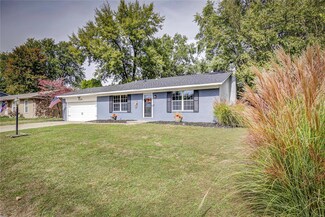 109 Big Bend Blvd, Belleville, IL 62226