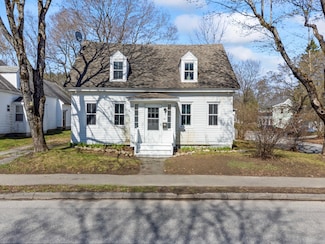 43 Harrison Ave, Gardiner, ME 04345