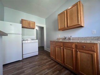 60 Carroll St Unit C6, Poughkeepsie, NY 12601