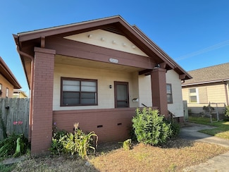 1523 Avenue O, Galveston, TX 77550