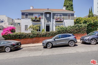 967 N Doheny Dr Unit 1/8, West Hollywood, CA 90069