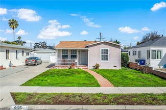 5125 W 132nd St, Hawthorne, CA 90250