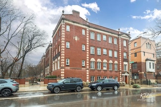 1033 Ontario St Unit 2DN, Oak Park, IL 60302