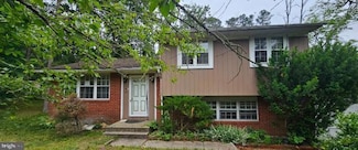 143 Oak Pines Blvd, Pemberton, NJ 08068