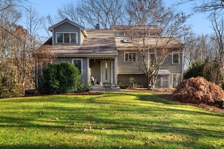 73 S Mill St, Hopkinton, MA 01748