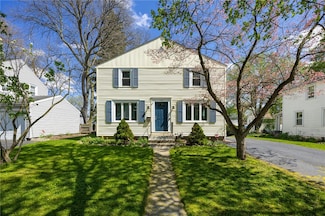 102 Beresford Rd, Rochester, NY 14610
