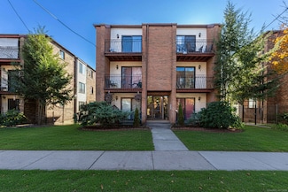 77 Mountford St, Hartford, CT 06114