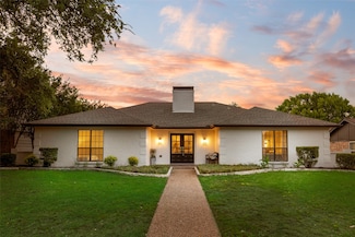 2001 Boulder Dr, Plano, TX 75023