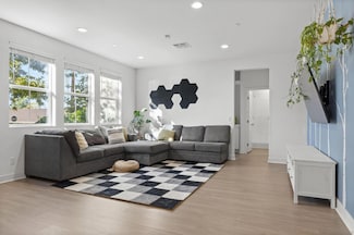 8686 Tobago Ln, Santee, CA 92071