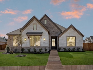 925 Winecup Way, Midlothian, TX 76065
