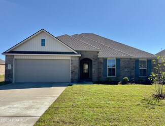 3215 Haven Lake Dr, Maurice, LA 70555