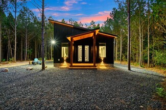 24 S Slippery Elm Trail, Hochatown, OK 74728