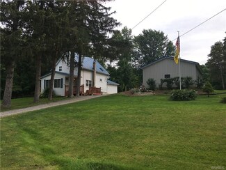 11053 Mill Rd, East Bethany, NY 14054