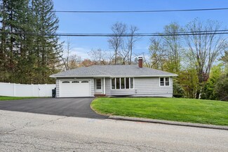 7 Heath Rd, North Andover, MA 01845