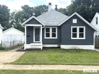 1108 E Hazard Ave, Peoria Heights, IL 61616