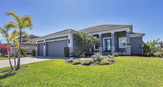 659 Rosemary Cir, Bradenton, FL 34212