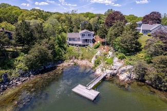 7 Cove Way, Gloucester, MA 01930