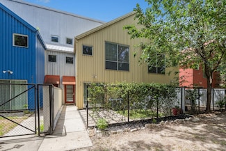 2720 La Branch St, Houston, TX 77004