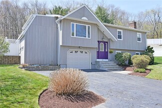 12 Redbud Terrace, Cranston, RI 02921