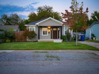 806 S 7th St, Garland, TX 75040