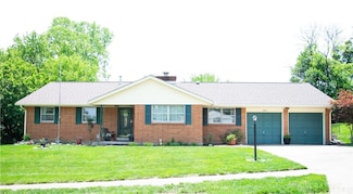2430 Hemphill Rd, Dayton, OH 45440