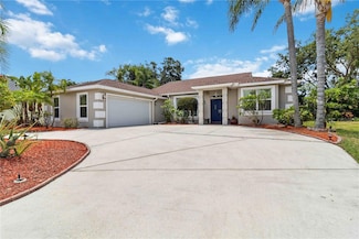 6110 Misty Oaks St, Sarasota, FL 34243