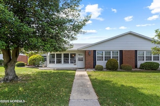 1022A Shetland Dr, Lakewood, NJ 08701