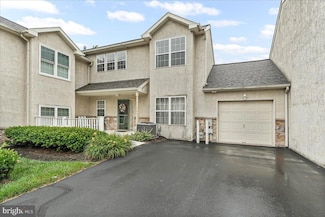 12 Stuart Dr, Norristown, PA 19401