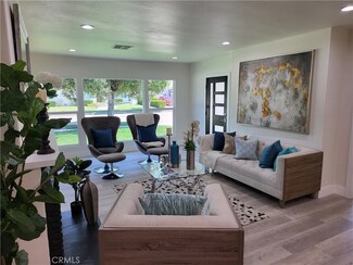 2328 Fairmont Ave, Santa Ana, CA 92706
