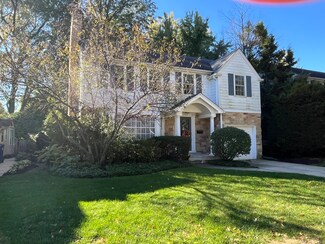 1729 Central Ave, Wilmette, IL 60091
