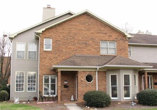 335 S Cherry St Unit 335, Kernersville, NC 27284