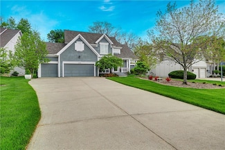 12709 Grant St, Overland Park, KS 66213